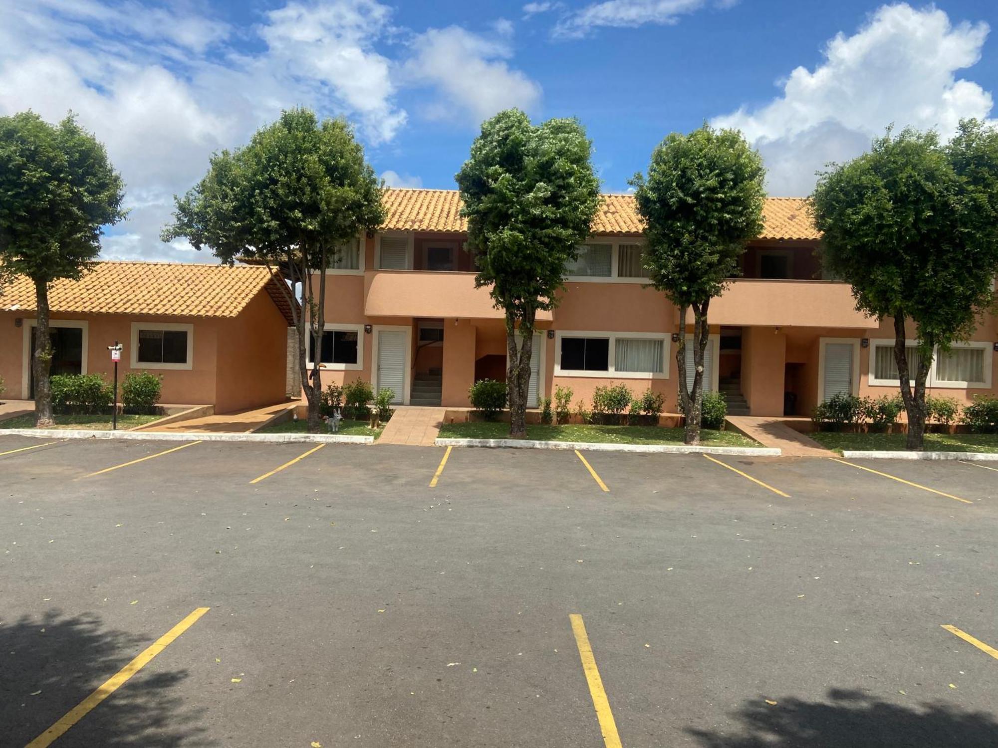 Apartamento Diroma Fiori Caldas Novas